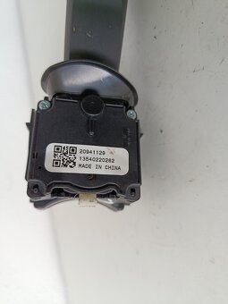 prepinacia packa opel astraJ 20941129 40€ - 3