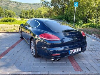 Porsche Panamera S - 3