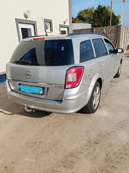 Opel Astra h - 3