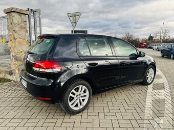 VOLKSWAGEN GOLG 6 - 3