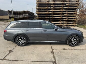 Predám Mercedes E trieda 220D allterain 4 matic - 3