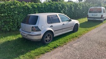 Volkswagen Golf 1,9Tdi 81kw - 3