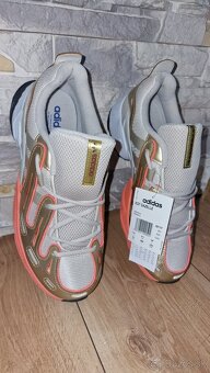 Adidas 44 - 3