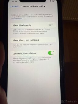 iPhone XR 64GB - 3