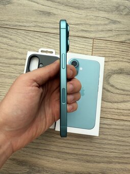 Predám iPhone 16 128 GB – teal - 3