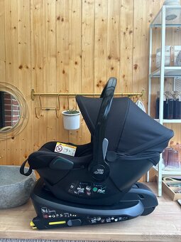 Vajíčko Britax s Isofixom - 3