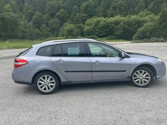 Renault Laguna 3 Grandtour 2.0 dci 110kW NOVÁ STK - 3