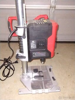 Stolnú vŕtačku - 3