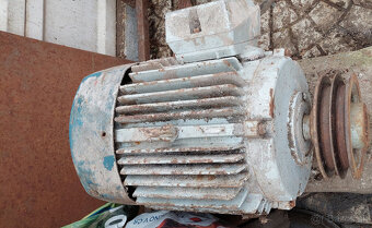 elektromotor 7,5 KW - 3