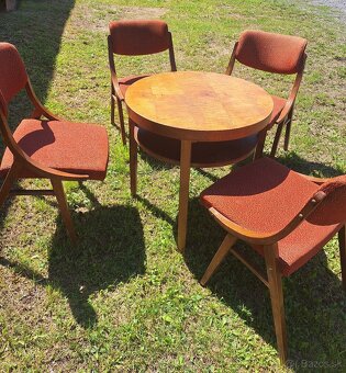 Staré stoličky - 3