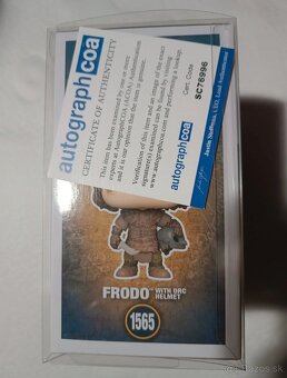 Funko pop Frodo s podpisom - 3