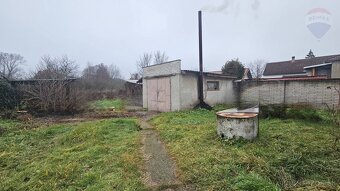 Rodinný dom v Gbeloch - pôvodný stav, veľký pozemok - 3