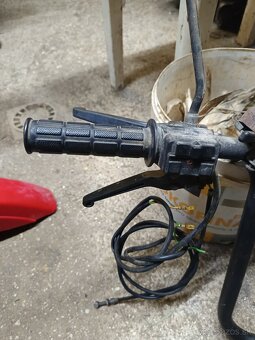 Riadidla manet korado - 3