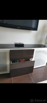 Stolík pod TV Ikea - 3