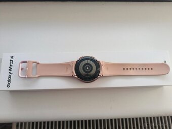 Samsung Galaxy watch 4 rose gold - 3