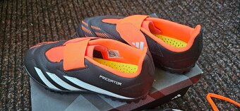 Adidas Predator vel.33 turfy a halovky - 3