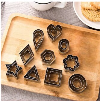 30 kusové balenie vykrajovačiek na koláče - 3