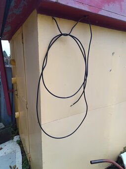 KIOSK/NOVINOVÝ STÁNOK - 3