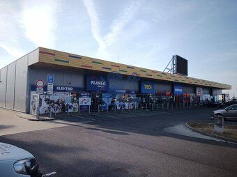 Obchodné priestory na prenájom v nákupnom centre RGB Javorin - 3