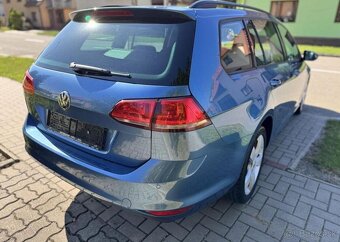 Volkswagen Golf 1,6 TDI nafta manuál 81 kw - 3