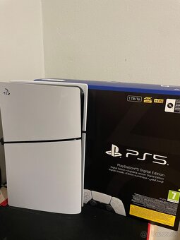 PlayStation 5 (Slim) Digital Edition - 3