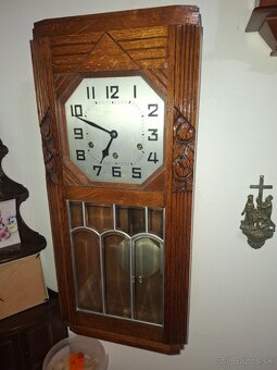 Predám funkčné starožitné štvrťbicie hodiny JUNGHANS s melod - 3