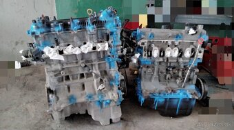 Toyota Yaris 1.3 VVTI 2011 predám Motor 1NR-FE SVETLO, DVERE - 3