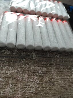 Nerf náboje a náramok - 3