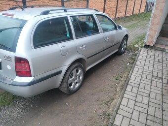 Škoda Octavia 1.9 66 k - 3