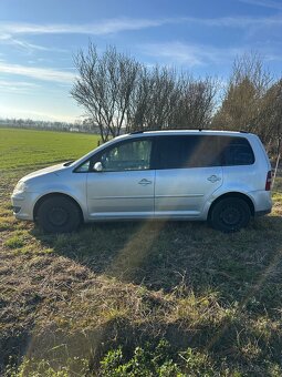 TOURAN 2.0tdi - 3