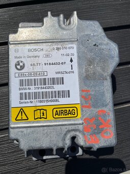 Predám diely BMW e90 Lift 2011 - 3