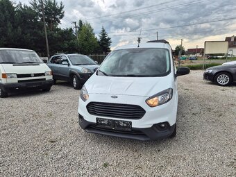 Ford transit courier - 3