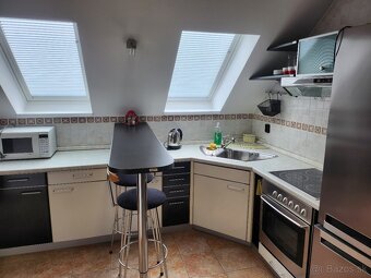 Prenajmem 4 izbový byt - 3