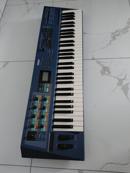 predam syntezator YamahaA N1x - 3