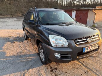 Predám KIA Sportage 2.0 85kW 4x4 - 3