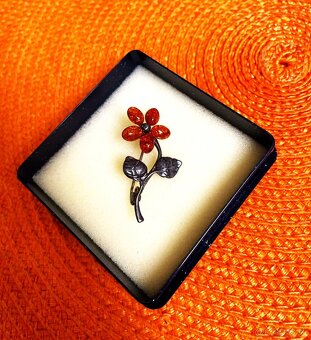 Starožitná vintage jantárová brošňa - 3