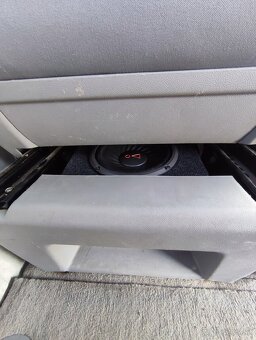 Subwoofer JBL vw T5 / T6 - 3