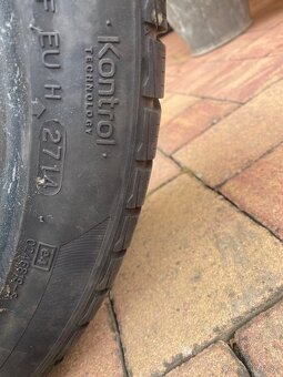 Hankook winter icept 245/40 r18 - 3