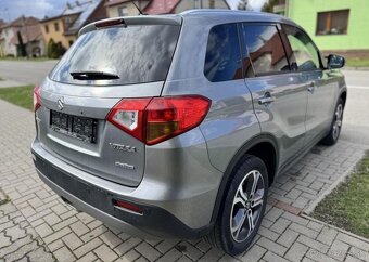 Suzuki Vitara 1.6 VVT 4WD FULL LED, PANORAMA benzín manuál - 3
