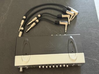 Behringer FBQ800 - 3