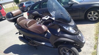 Piaggio MP3 500 + Traktorová kosačka vymením - 3