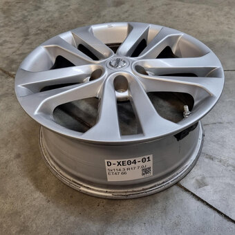 NISSAN disky 5x114,3 R17 7J ET47 - 3