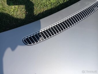 Kapota BMW - 3