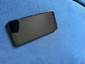 Samsung Galaxy J6 - 3