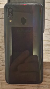 Samsung Galaxy A40 Dual SIM - 3