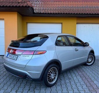 HONDA CIVIC 1.4i Comfort - 3