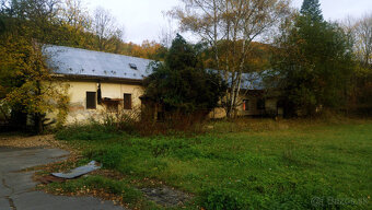 Ponúkame na predaj pozemok s rodinným domom v kúpeľnom meste - 3