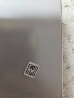 Samsung galaxy S24  8GB/128GB - 3