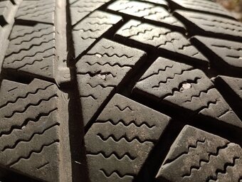 Predam 4ks pneu 215/65/r17 zimne 99H Continental - 3