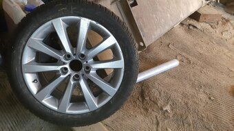Predám kolesá na bmw 245/45R18 - 3
